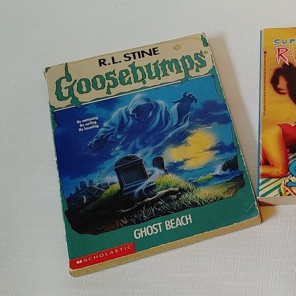 Young Adult Fiction Lot Archie Comic R.L Stine - Picture 3 of 6